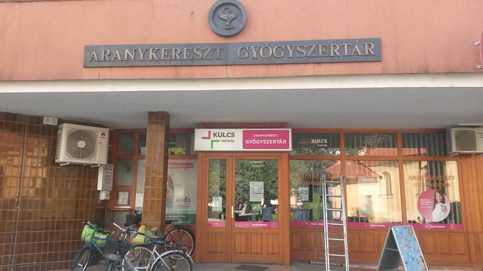 Aranykereszt Gyógyszertár